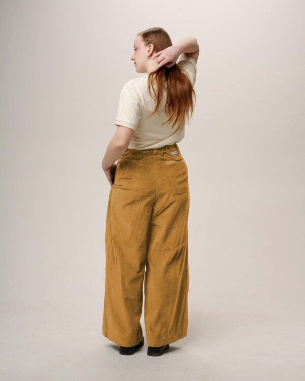 Horčicové manšestráky