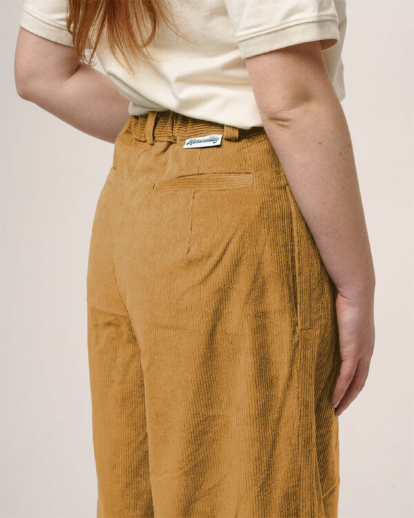 Horčicové manšestráky