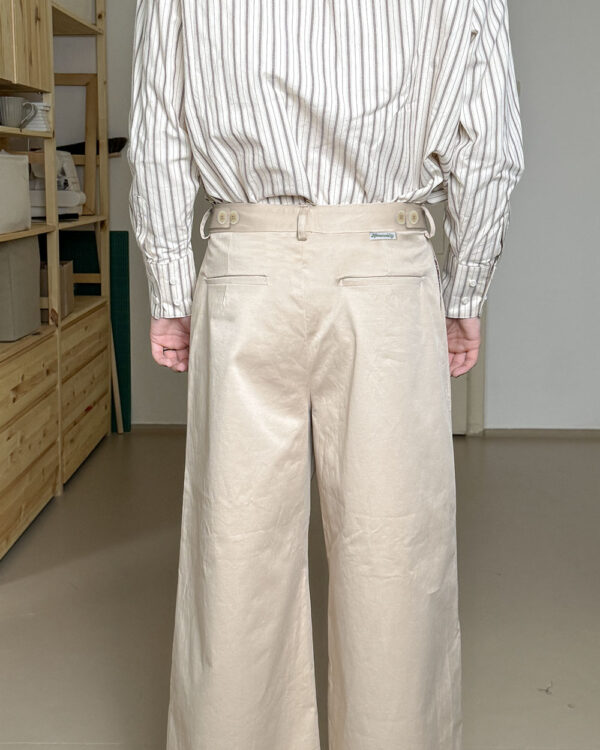 predprodej_spolecenskekalhotySS26 - M4 Společenské kalhoty